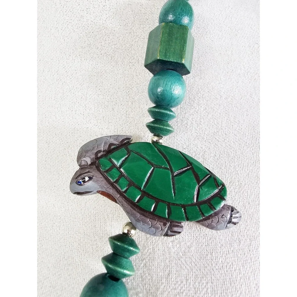 Vintage Wooden Beaded Turtle Bohemian Chunky Green Painted Bead Necklace